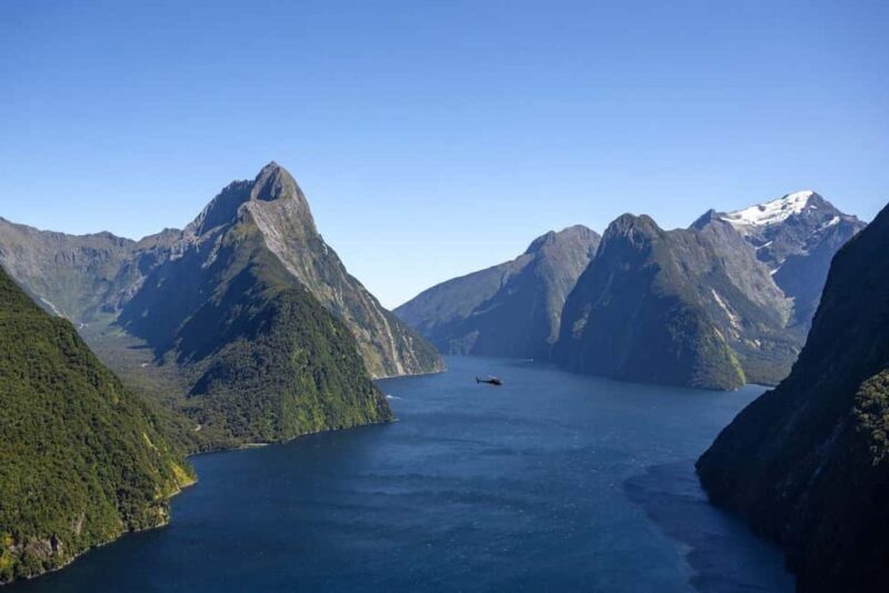 Milford Sound Heli | 1.5hr with Alpine & Earnslaw Landing - Key Points
