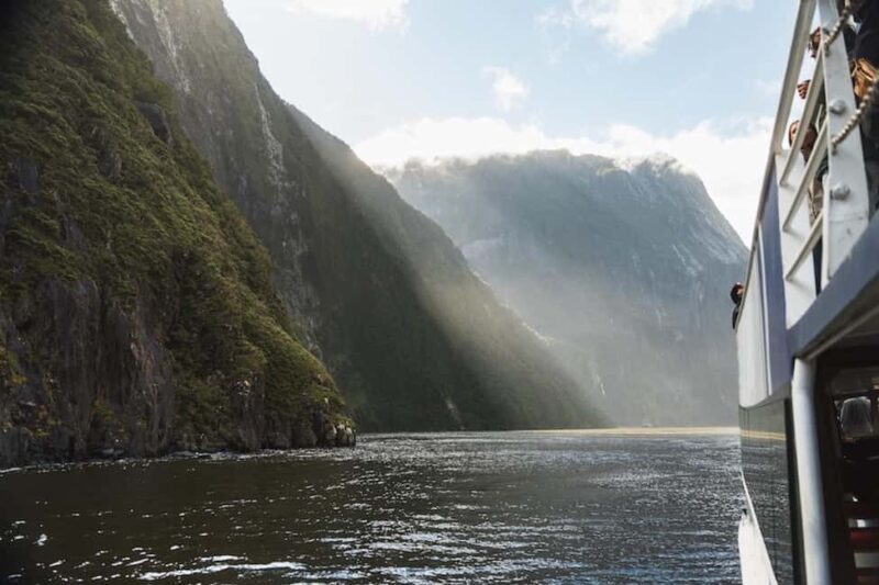Milford Sound Heli-Cruise-Heli | 4.5hr Scenic Experience - Why This Tour Offers Great Value