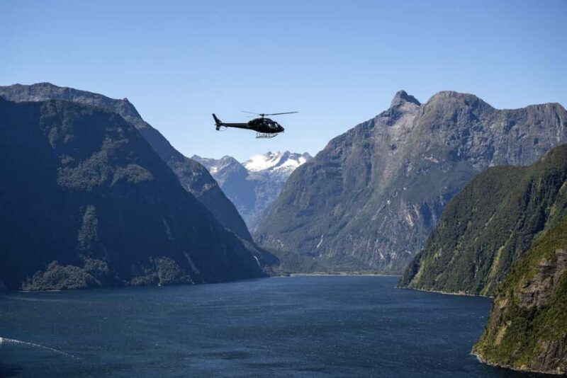 Milford Sound Heli-Cruise-Heli + Earnslaw Burn Landing | 5hr - A Balanced Look at the Milford Sound Heli-Cruise-Heli Tour