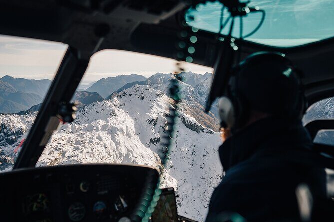 Milford Sound Heli Tour from Queenstown with 2 Alpine Landings - FAQs