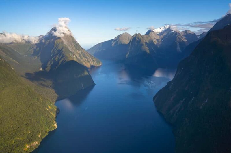 Milford Sound: Helicopter Flight with Glacier Landing - Key Points