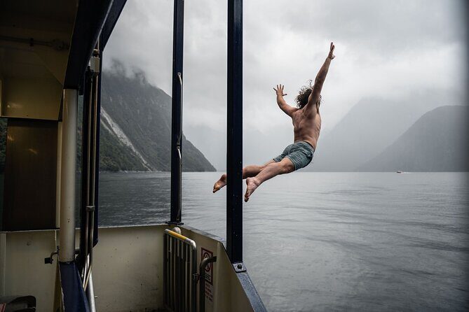 Milford Sound Mariner Overnight Cruise - Exploring Milford Sound on an Overnight Cruise: What to Expect