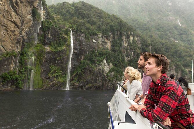 Milford Sound Nature Cruise and Self-Guided Scenic Track Walk - FAQ