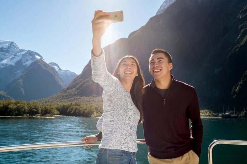 Milford Sound: Nature Cruise & Milford Track Walk - Key Points