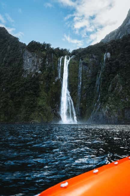 Milford Sound: Nature Cruise on a Modern Catamaran - The Value of the Tour