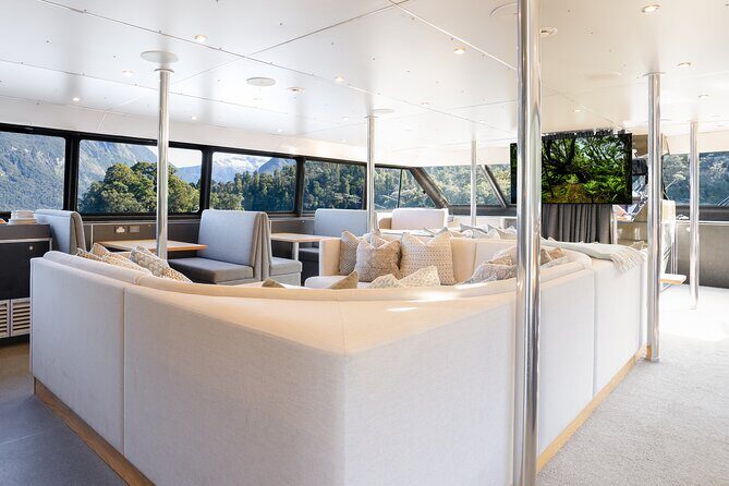 Milford Sound Overnight Cruise Fiordland Jewel - What Reviewers Say