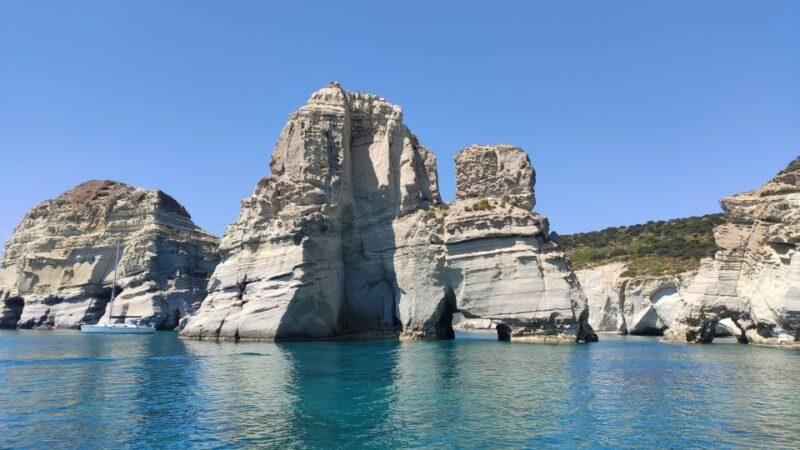 Milos: Half-day cruise to Kleftiko - Key Points