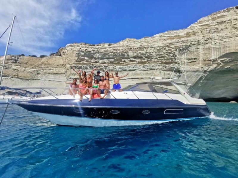 Milos: Private Motor yacht cruise to Kleftiko - Sykia - Exploring Milos by Yacht: An Unforgettable Journey