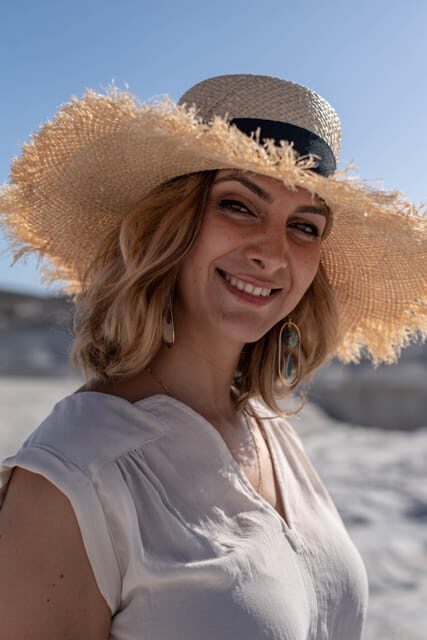 Milos: Private Photo Tour with a Professional Photographer - Key Points