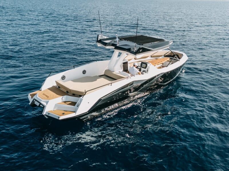 Milos: Private Speedboat TourKleftiko Sarakiniko Poliegos - What We Loved and What to Keep in Mind