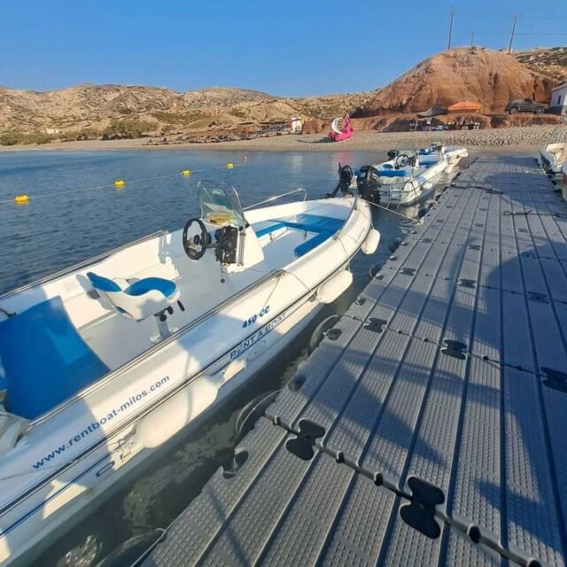 Milos: Rent a boat without License - Scenery and Hidden Gems