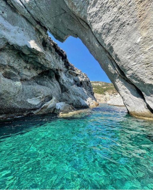 milos-south-side-beaches-cruise-from-agia-kyriaki-2