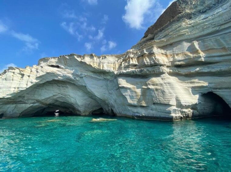 milos-south-side-beaches-cruise-from-agia-kyriaki-2