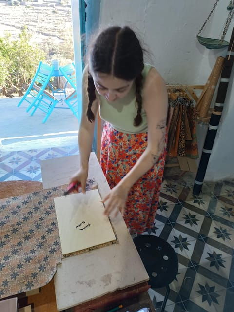 milos-zoulias-wood-workshop-experiencecraft-a-wooden-bag