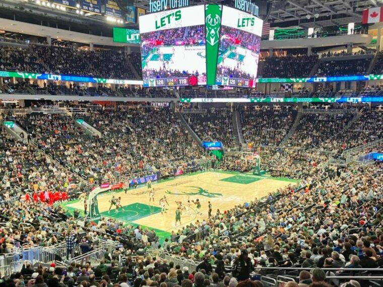 milwaukee-milwaukee-bucks-basketball-game-ticket