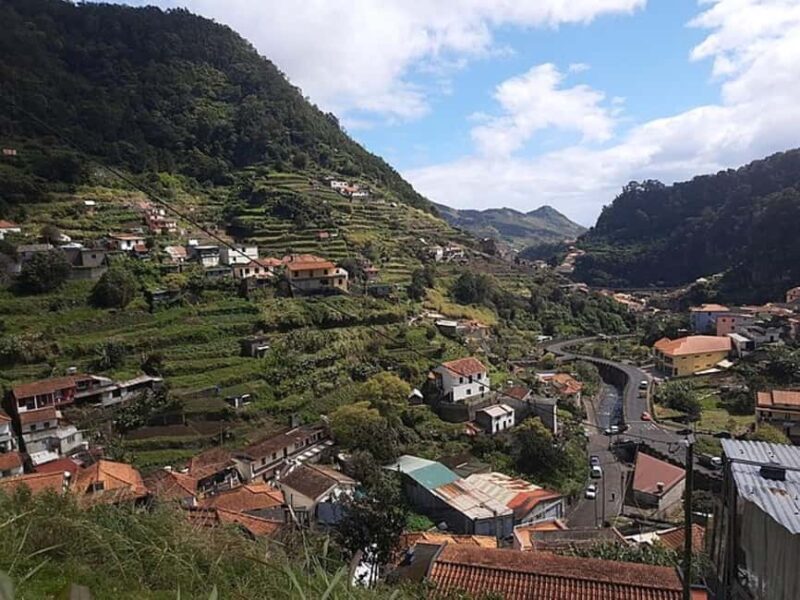 Mimosa Valley Trail: Explore Maroços - Exploring the Mimosa Valley Trail in Madeira: A Balanced Review