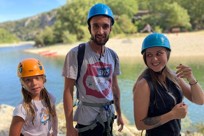 mini-adventure-raid-of-pont-darc-canoeing-climbing-and-via-corda