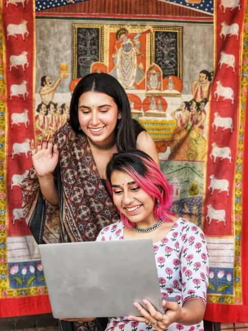 Mini India Odyssey- Crafts, Couture, and Curry in Bazzars - Exploring the Mini India Odyssey Tour