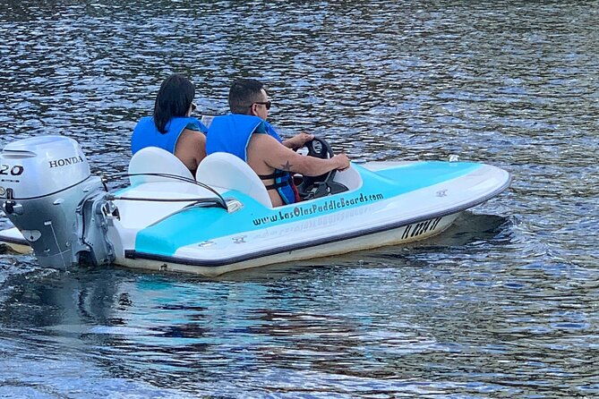mini-powerboat-rental