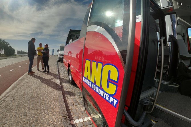 minibus-scenictour-northeast-povoacao-full-day-shared