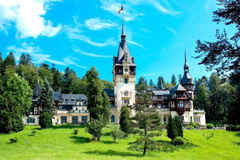 minivan-8-places-dracula-castle-peles-brasov-day-tour