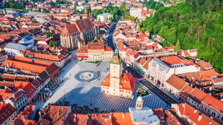 minivan-8-places-dracula-castle-peles-brasov-day-tour