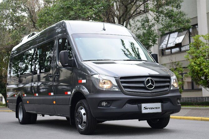 minivan-airport-private-transfer-to-or-from-rio-de-janeiro