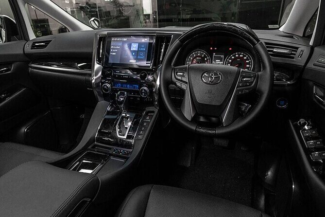 Minivan Departure Bangkok or Pattaya to Bangkok Airport BKK - The Pickup Experience and Meeting Point