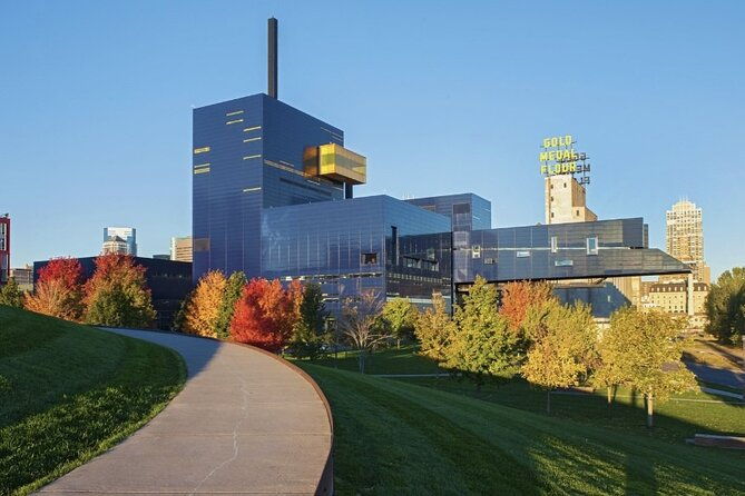 minneapolis-river-walk-a-self-guided-audio-tour