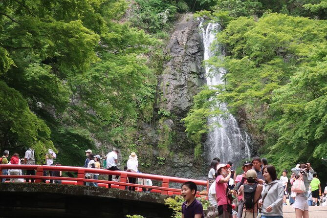 minoh-waterfall-and-nature-walk-through-the-minoh-park