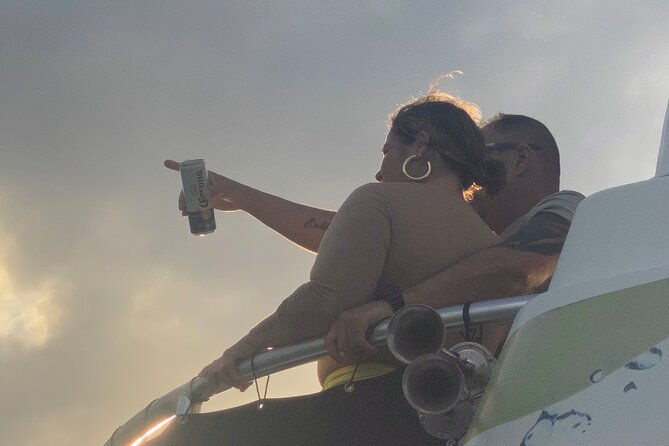 minutes-sunset-biscayne-bay-and-south-beach-cruise