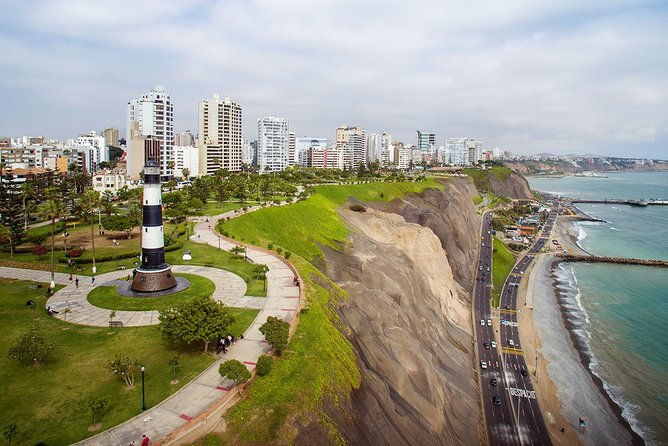 miraflores-barranco-san-isidro-districts-tour-small-group