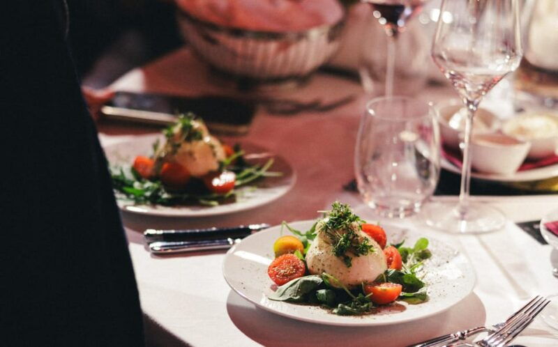 mirage-vienna-burlesque-spectacular-dinner-show