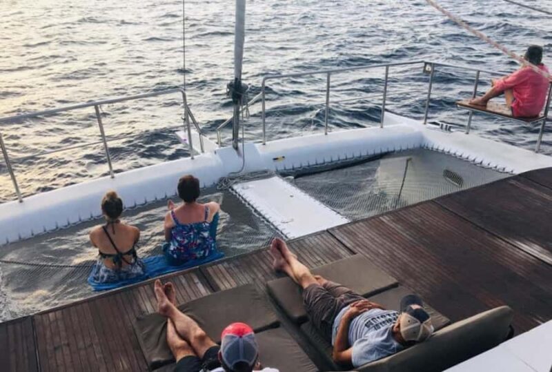 Mirissa or Colombo: Sunset Yacht Cruise with Sparkling Wine - Final Thoughts: Who Will Love This Experience?