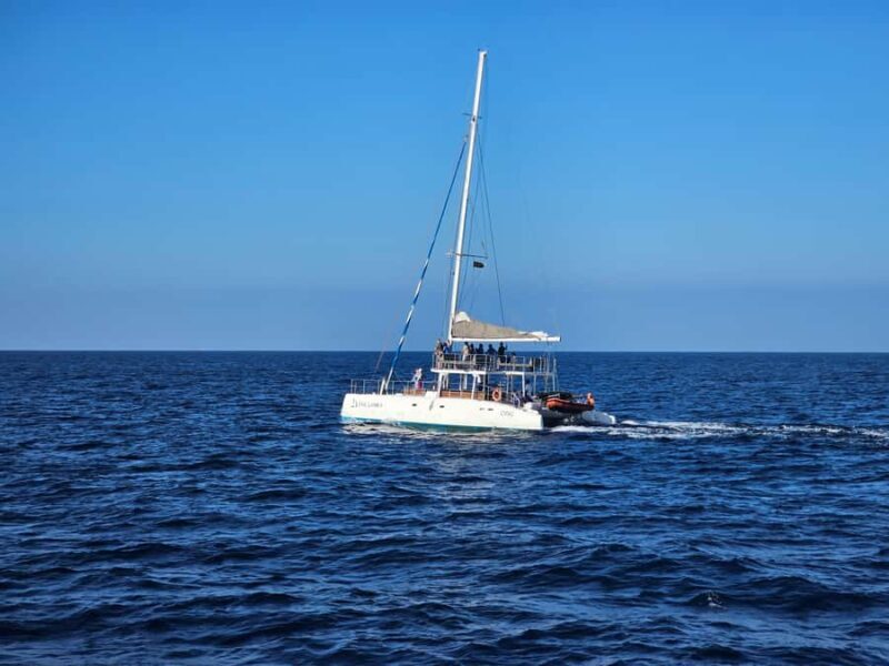 Mirissa or Colombo: Sunset Yacht Cruise with Sparkling Wine - FAQ