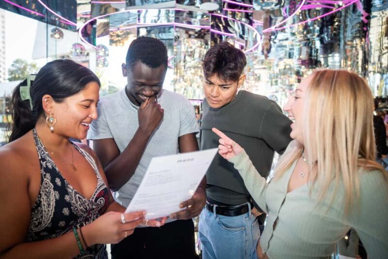 Mirror Bar - A Closer Look at the Mirror Bar Experience