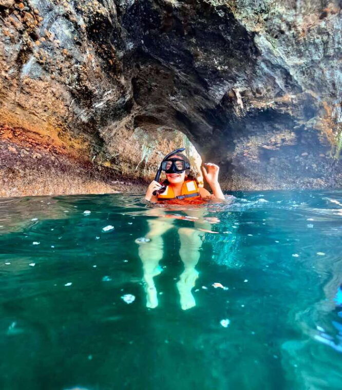 mismaloya-snorkeling-cliff-jumping-and-beach-tour