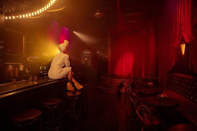 miss-behaves-mavericks-variety-show-at-the-plaza-hotel