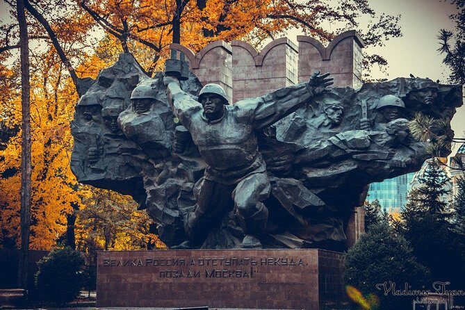 mixed tour (walking and using public transports)+museum - Key Points