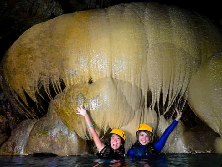 miyako-island-pumpkin-limestone-caving-snorkeling