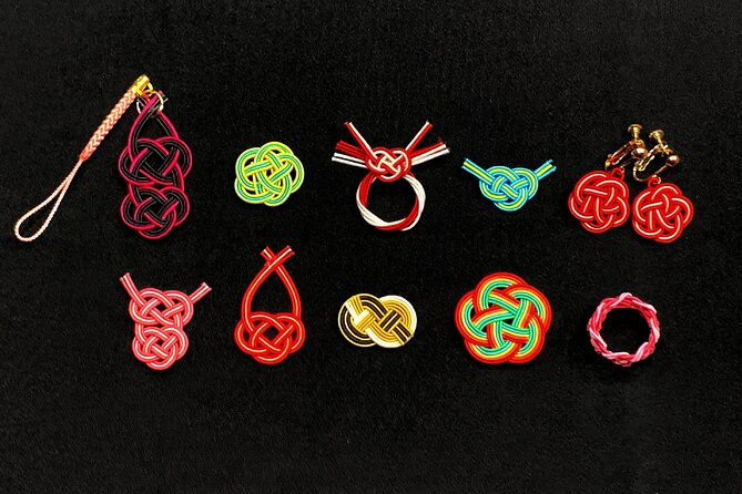 mizuhiki-accessories-crafting-in-asakusa-tokyo