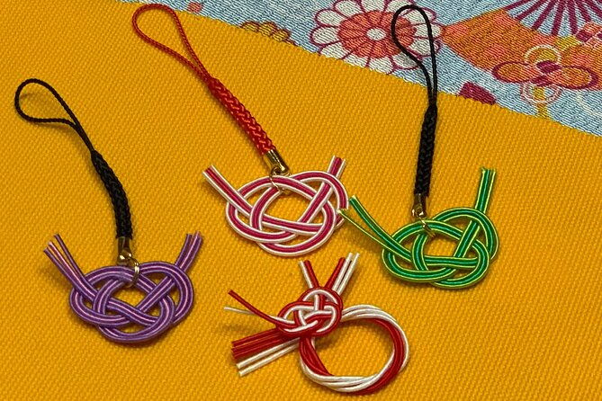 mizuhiki-accessories-crafting-in-asakusa-tokyo