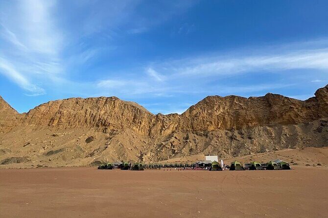Mleiha Overnight Camp- Panoramic Lounge - The Sum Up