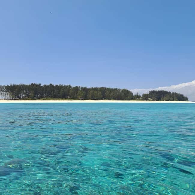 Mnemba Island, Aquarium & Sunset Full-Day Tour (With Food) - The Value Proposition: Is It Worth It?