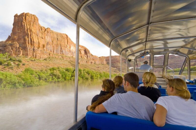 moab-1-hour-express-jet-boat-tour-on-colorado-river