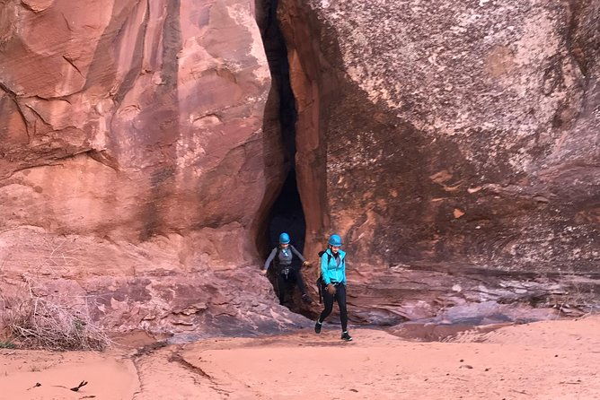 moab-canyoneering-and-packrafting-combo