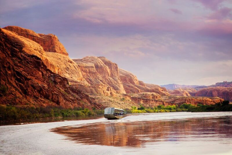moab-colorado-river-sunset-boat-tour-with-optional-dinner