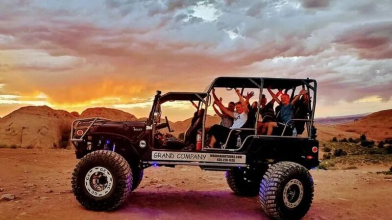 Moab: Hell's Revenge "Beast" 4x4 Adventure Tour - What to Bring and Wear