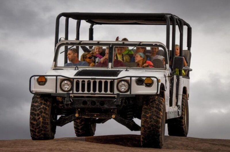 moab-hells-revenge-hummer-adventure