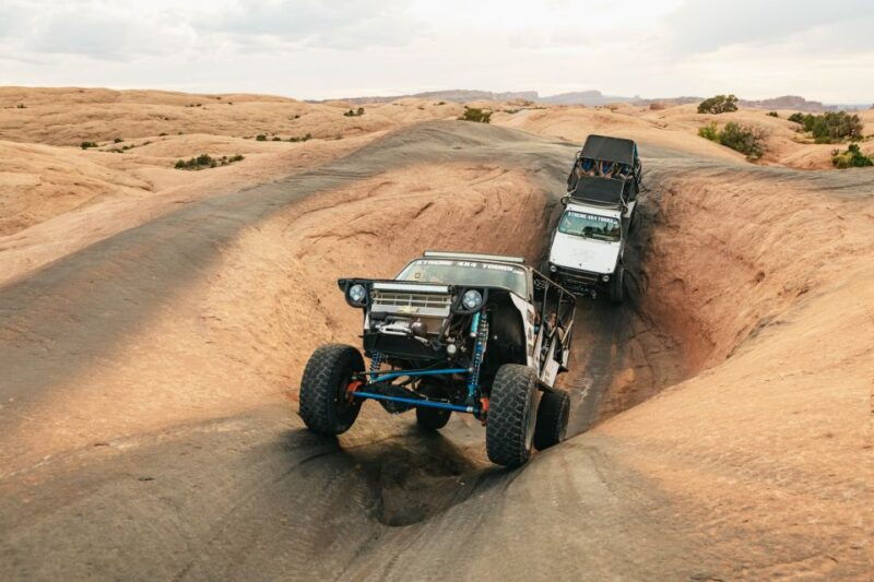 moab-hells-revenge-trail-off-roading-adventure
